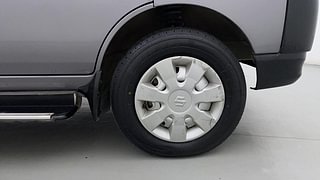 Used 2021 Maruti Suzuki Eeco AC 5 STR Petrol Manual tyres RIGHT FRONT TYRE RIM VIEW