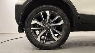 Used 2020 Mahindra XUV 300 W8 (O) Petrol Petrol Manual tyres RIGHT REAR TYRE RIM VIEW