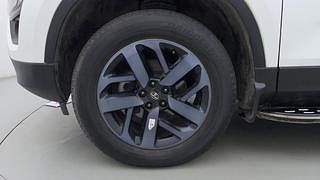 Used 2022 Tata Safari XZA Plus Diesel Automatic tyres LEFT FRONT TYRE RIM VIEW