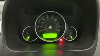 Used 2018 Hyundai Eon [2011-2018] Magna + (O) Petrol Manual interior CLUSTERMETER VIEW