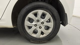 Used 2017 Hyundai Elite i20 [2014-2018] Sportz 1.2 Petrol Manual tyres LEFT REAR TYRE RIM VIEW