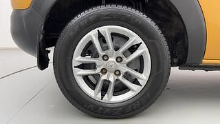 Used 2019 Renault Triber RXT Petrol Manual tyres RIGHT REAR TYRE RIM VIEW