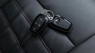 Used 2022 Tata Altroz XZ Plus Turbo Petrol Manual extra CAR KEY VIEW