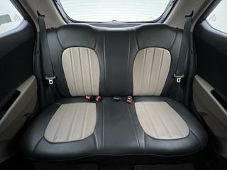 Used 2017 Hyundai Grand i10 [2017-2020] Sportz 1.2 Kappa VTVT Petrol Manual interior REAR SEAT CONDITION VIEW
