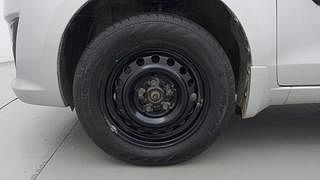 Used 2012 Maruti Suzuki Ertiga [2012-2015] Vxi Petrol Manual tyres LEFT FRONT TYRE RIM VIEW