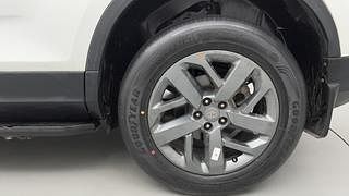 Used 2021 Tata Safari XT Plus Diesel Manual tyres LEFT REAR TYRE RIM VIEW