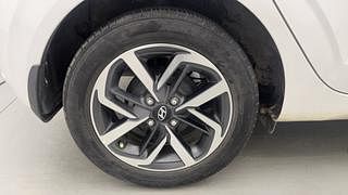 Used 2019 Hyundai Grand i10 Nios Asta 1.2 Kappa VTVT Petrol Manual tyres RIGHT REAR TYRE RIM VIEW