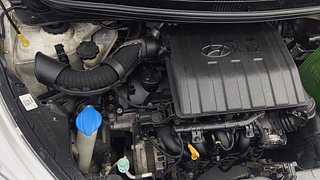 Used 2014 Hyundai Grand i10 [2013-2017] Asta 1.2 Kappa VTVT (O) Petrol Manual engine ENGINE RIGHT SIDE VIEW