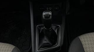 Used 2020 Hyundai Elite i20 [2018-2020] Sportz Plus 1.2 Petrol Manual interior GEAR  KNOB VIEW