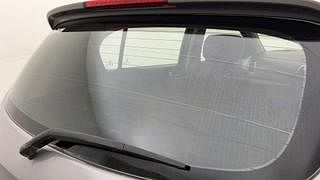 Used 2014 Hyundai i20 [2012-2014] Asta 1.2 Petrol Manual top_features Rear defogger