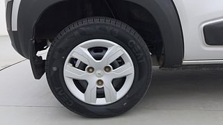 Used 2019 Renault Kwid [2015-2019] RXL Petrol Manual tyres RIGHT REAR TYRE RIM VIEW