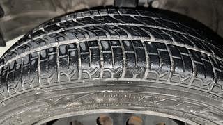 Used 2013 Maruti Suzuki Wagon R 1.0 [2010-2019] VXi Petrol Manual tyres LEFT FRONT TYRE TREAD VIEW