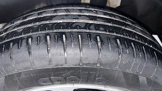 Used 2020 Maruti Suzuki Swift [2017-2021] ZXI Petrol Manual tyres LEFT REAR TYRE TREAD VIEW