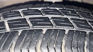 Used 2017 Maruti Suzuki Alto 800 [2016-2019] Lxi Petrol Manual tyres LEFT FRONT TYRE TREAD VIEW