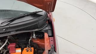 Used 2011 Maruti Suzuki Wagon R 1.0 [2010-2019] LXi Petrol Manual engine ENGINE LEFT SIDE HINGE & APRON VIEW