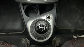 Used 2012 Ford Figo [2010-2015] Duratec Petrol EXI 1.2 Petrol Manual interior GEAR  KNOB VIEW