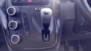 Used 2017 Mahindra KUV100 NXT K2+ 6 STR Petrol Manual interior GEAR  KNOB VIEW