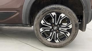 Used 2021 Renault Kiger RXZ AMT Dual Tone Petrol Automatic tyres LEFT REAR TYRE RIM VIEW