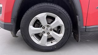 Used 2018 JEEP Compass [2017-2021] Limited 1.4 Petrol AT Petrol Automatic tyres LEFT FRONT TYRE RIM VIEW