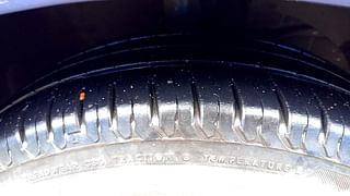 Used 2017 Maruti Suzuki Dzire [2017-2020] ZXi Plus AMT Petrol Automatic tyres RIGHT FRONT TYRE TREAD VIEW
