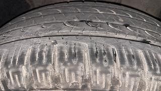 Used 2015 Honda CR-V [2013-2018] 2.4 AT Petrol Automatic tyres LEFT REAR TYRE TREAD VIEW