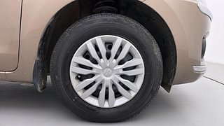 Used 2019 Maruti Suzuki Dzire [2017-2020] VXI Petrol Manual tyres RIGHT FRONT TYRE RIM VIEW