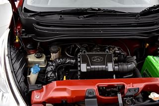 Used 2012 Hyundai Eon [2011-2018] Magna Petrol Manual engine ENGINE LEFT SIDE VIEW