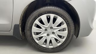 Used 2016 Maruti Suzuki Baleno [2015-2019] Alpha Diesel Diesel Manual tyres RIGHT FRONT TYRE RIM VIEW
