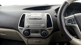 Used 2011 Hyundai i20 [2011-2014] 1.2 sportz Petrol Manual interior MUSIC SYSTEM & AC CONTROL VIEW