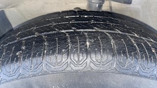 Used 2010 maruti-suzuki Swift Dzire VXI 1.3 Petrol Manual tyres LEFT FRONT TYRE TREAD VIEW