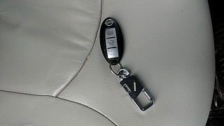 Used 2013 Nissan Sunny [2011-2014] XV Petrol Manual extra CAR KEY VIEW