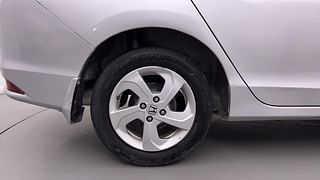 Used 2014 Honda City [2014-2017] V Petrol Manual tyres RIGHT REAR TYRE RIM VIEW