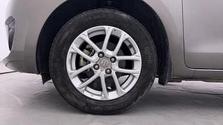Used 2021 Maruti Suzuki Swift ZXI AMT Petrol Automatic tyres LEFT FRONT TYRE RIM VIEW