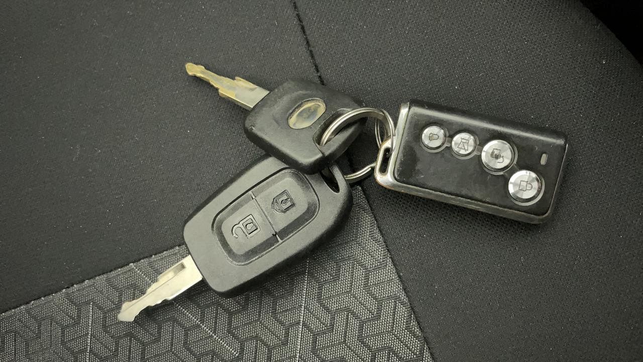 Used 2019 Datsun Redi-GO [2015-2019] A Petrol Manual extra CAR KEY VIEW