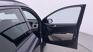 Used 2019 Hyundai Grand i10 [2017-2020] Asta 1.2 Kappa VTVT Petrol Manual interior RIGHT FRONT DOOR OPEN VIEW