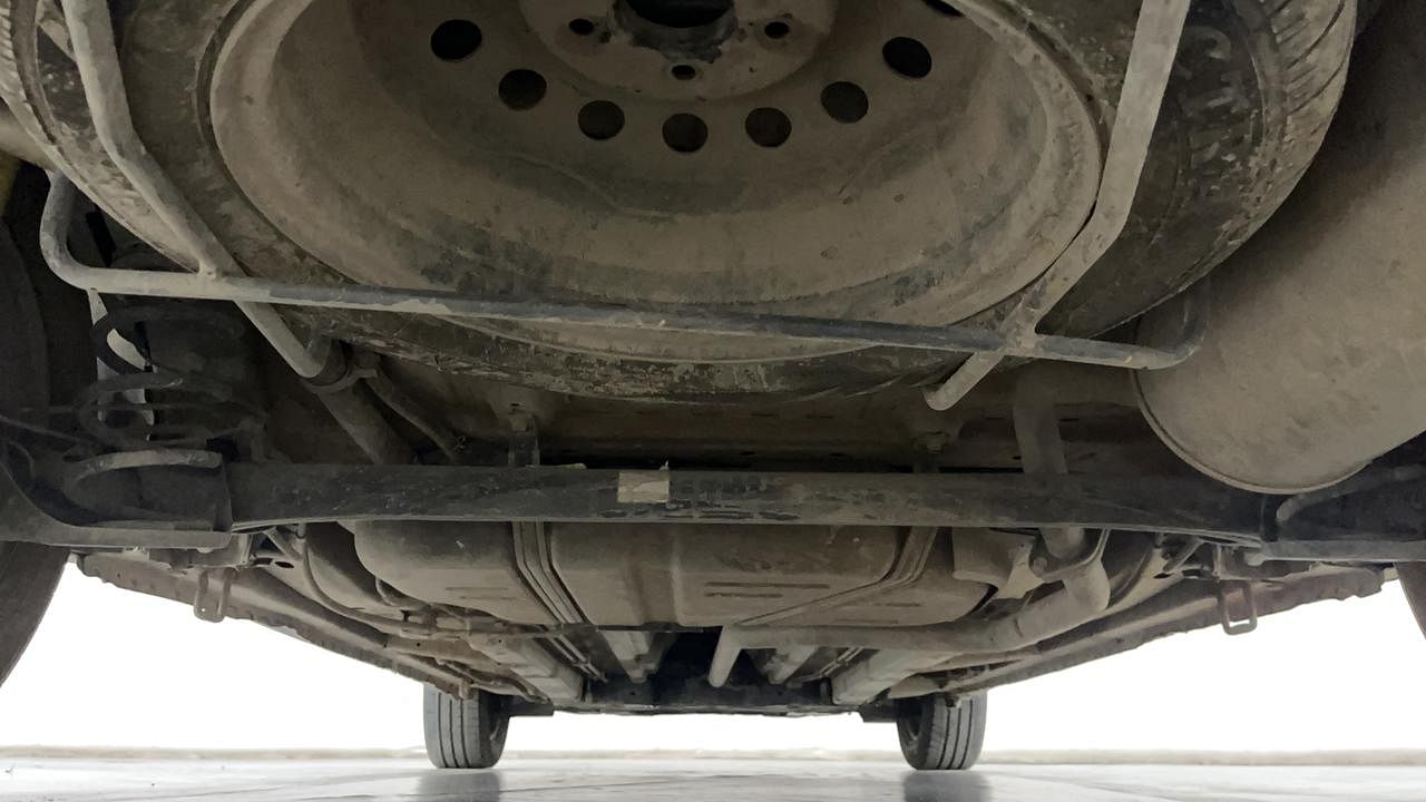 Used 2016 Maruti Suzuki Ertiga VDI SHVS Diesel Manual extra REAR UNDERBODY VIEW (TAKEN FROM REAR)
