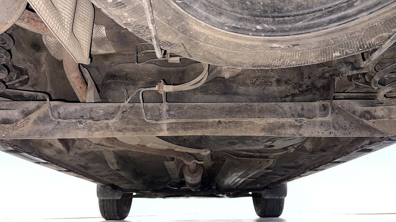 Used 2015 Renault Duster [2015-2020] RxE Petrol Petrol Manual extra REAR UNDERBODY VIEW (TAKEN FROM REAR)