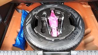 Used 2019 Maruti Suzuki Vitara Brezza [2016-2020] ZDi Plus Diesel Manual tyres SPARE TYRE VIEW