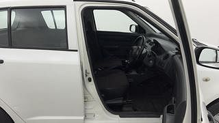 Used 2011 Maruti Suzuki Swift [2007-2011] LXi Petrol Manual interior RIGHT SIDE FRONT DOOR CABIN VIEW