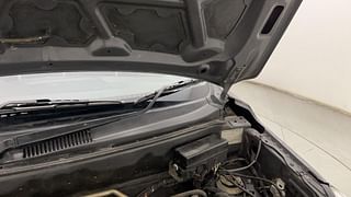 Used 2017 Maruti Suzuki Alto K10 [2014-2019] VXi Petrol Manual engine ENGINE LEFT SIDE HINGE & APRON VIEW