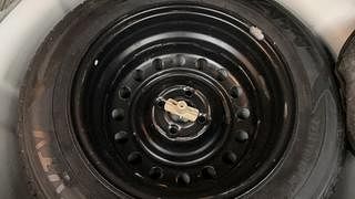Used 2017 Hyundai Elite i20 [2014-2018] Asta 1.4 CRDI Dual Tone Diesel Manual tyres SPARE TYRE VIEW