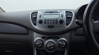 Used 2015 hyundai i10 Sportz 1.1 Petrol Petrol Manual interior MUSIC SYSTEM & AC CONTROL VIEW