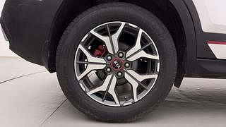 Used 2020 Kia Seltos GTX Plus Petrol Manual tyres RIGHT REAR TYRE RIM VIEW