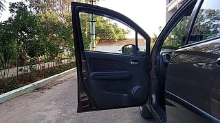 Used 2014 Maruti Suzuki Ritz [2012-2017] Vxi Petrol Manual interior LEFT FRONT DOOR OPEN VIEW