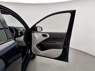 Used 2021 Hyundai Grand i10 Nios Magna 1.2 Kappa VTVT Petrol Manual interior RIGHT FRONT DOOR OPEN VIEW
