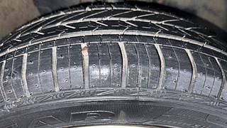 Used 2020 Renault Kwid RXL Petrol Manual tyres RIGHT FRONT TYRE TREAD VIEW