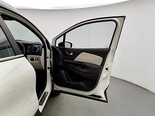 Used 2019 Renault Captur [2017-2020] Platine Diesel Dual tone Diesel Manual interior RIGHT FRONT DOOR OPEN VIEW
