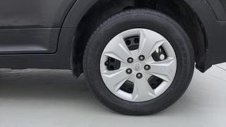 Used 2018 Hyundai Creta [2018-2020] 1.4 E + Diesel Manual tyres LEFT REAR TYRE RIM VIEW