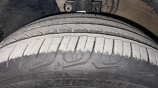 Used 2015 Volkswagen Polo [2014-2020] Highline 1.5 (D) Diesel Manual tyres LEFT FRONT TYRE TREAD VIEW