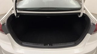 Used 2018 Hyundai Elantra [2016-2022] 2.0 S Petrol Manual interior DICKY INSIDE VIEW